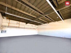 19317-19415 Soledad Canyon Rd, Santa Clarita, CA for lease Building Photo- Image 2 of 2