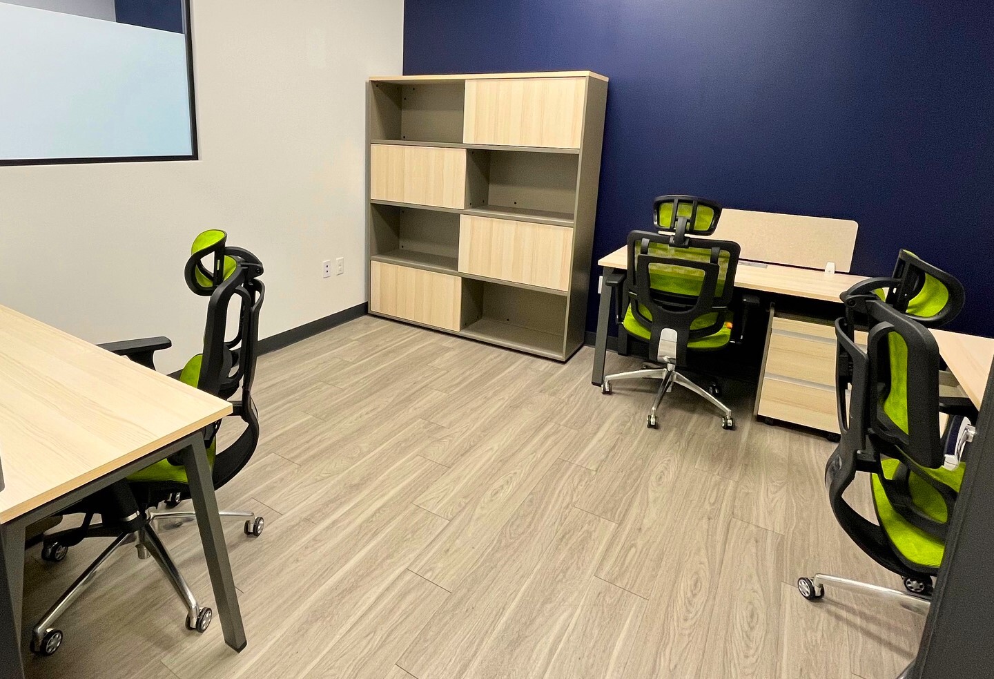 136 4th St N, Saint Petersburg, FL for lease Interior Photo- Image 1 of 1