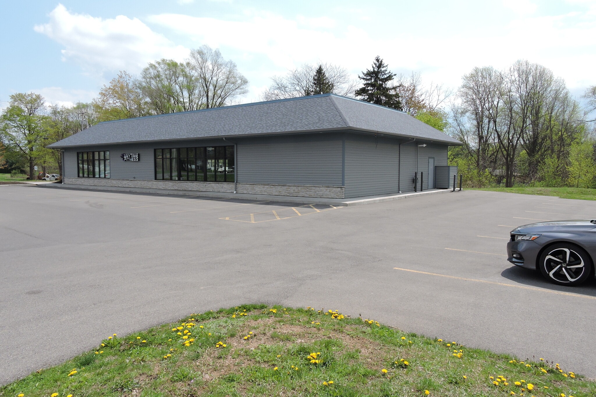 7165 Buckley Rd, Liverpool, NY 13088 Brand New 5,000 SF Class A