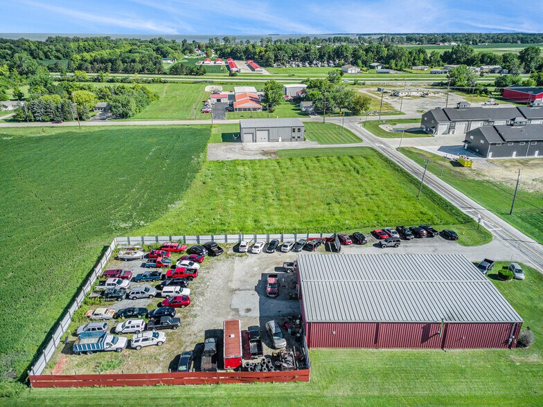 650 S Plasterbed Rd, Port Clinton, OH for sale - Primary Photo - Image 1 of 40