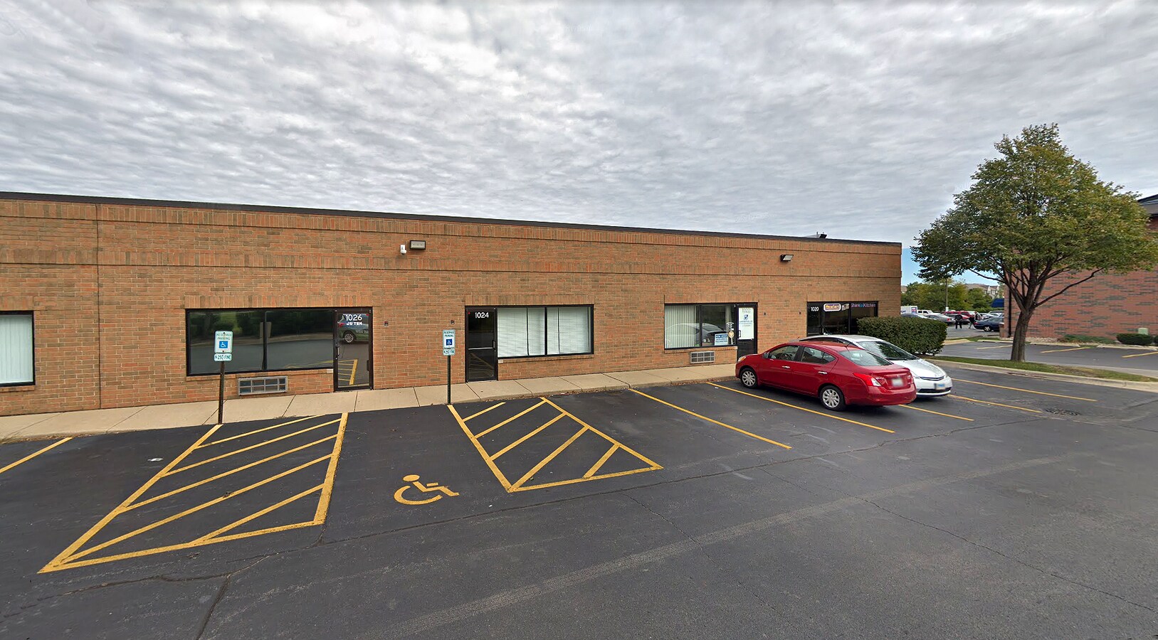 10201034 W Devon Ave, Elk Grove Village, IL 60007