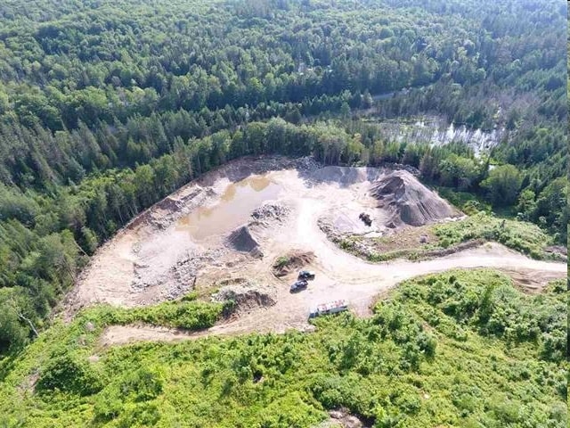 939 US Route 5, Sutton, VT for sale - Primary Photo - Image 3 of 23
