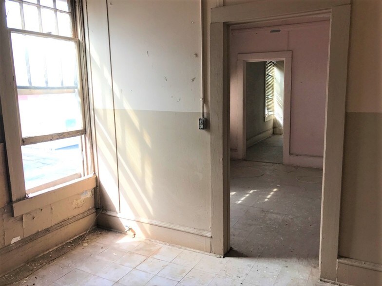 810 7th St, Wichita Falls, TX for sale - Building Photo - Image 1 of 1