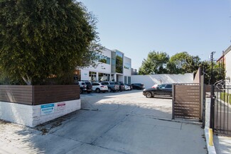 More details for 8701 Bellanca Ave, Los Angeles, CA - Flex for Lease