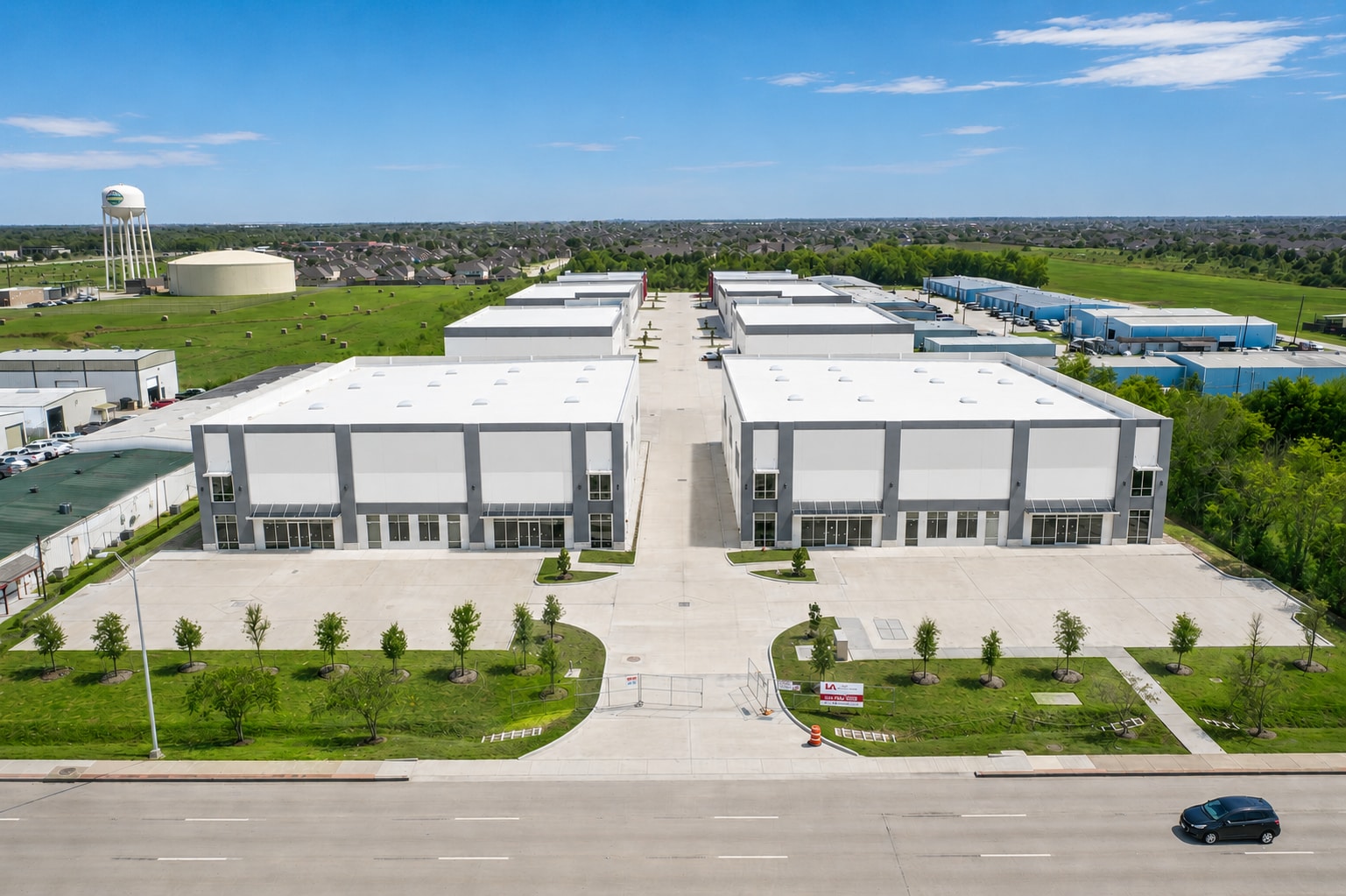 1613 N Main St, Pearland, TX for sale Building Photo- Image 1 of 1