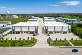 1613 N Main St, Pearland, TX for sale Building Photo- Image 1 of 1