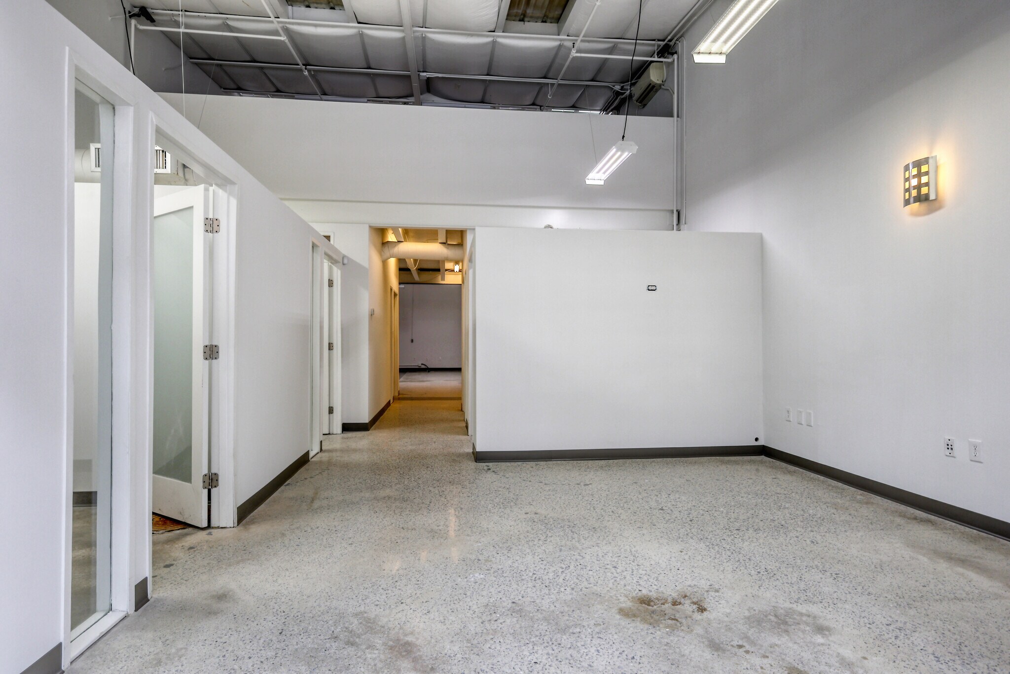 1123 Zonolite Rd NE, Atlanta, GA for lease Building Photo- Image 1 of 8