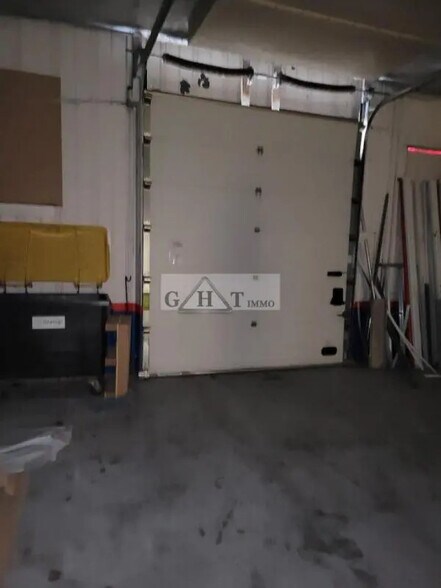 Retail in Morsang-sur-Orge for lease - Interior Photo - Image 3 of 3