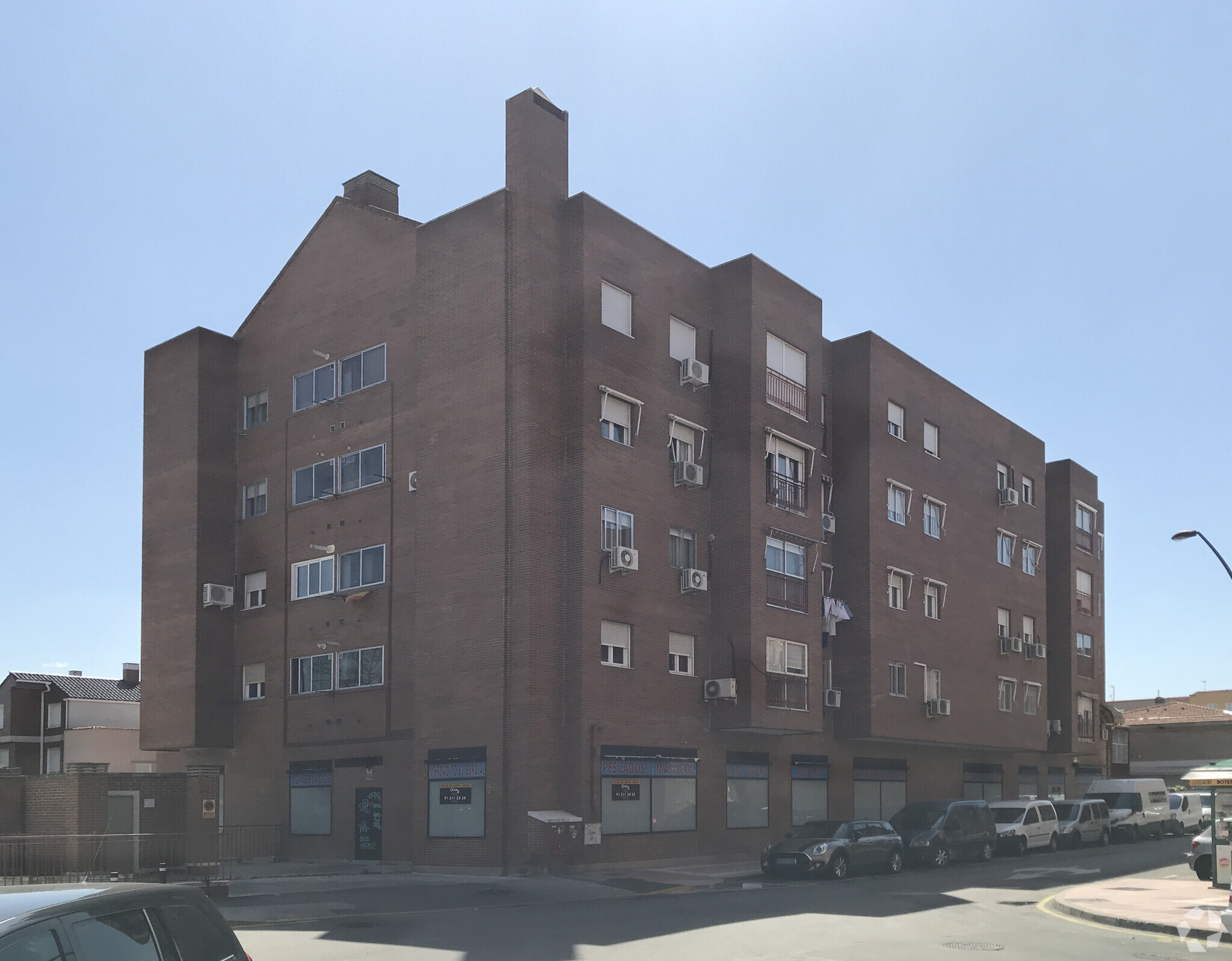 Calle De Portugal, 7, Getafe, Madrid for sale Primary Photo- Image 1 of 2