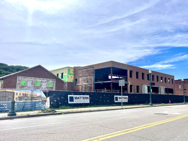 345 Main St, Norwich, CT for lease - Building Photo - Image 1 of 15