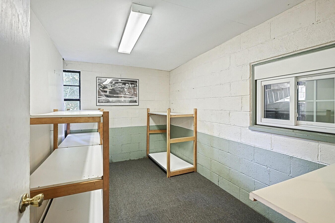 40 Indian Rock Dam Rd, York, PA 17403