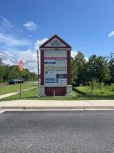 13453 N Main St, Jacksonville, FL for lease - Commercial Listing Video