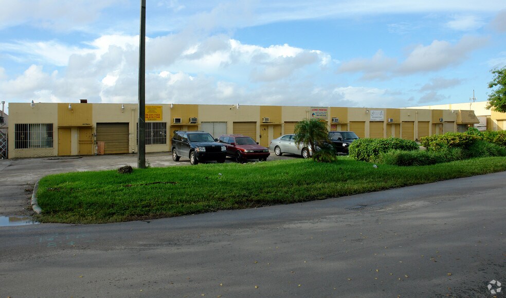 4060 NW 132nd St, Opa Locka, FL 33054