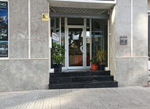 Retail in Tortosa, Tarragona for lease Building Photo- Image 1 of 3