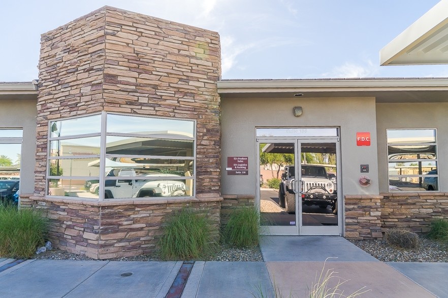 4425 E Agave Rd, Phoenix, AZ for lease - Building Photo - Image 1 of 11