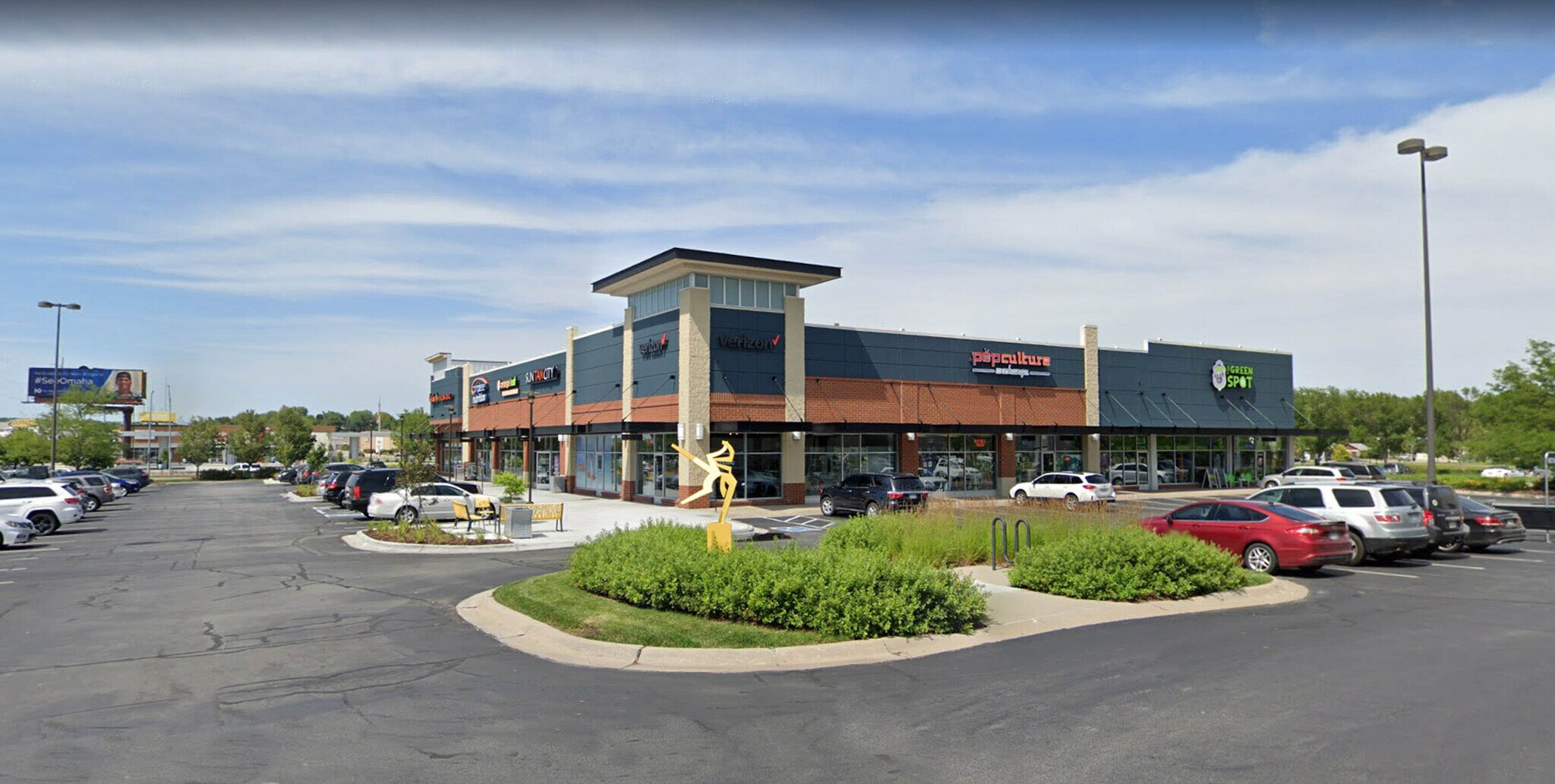 1110 S 71st St, Omaha, NE for sale Primary Photo- Image 1 of 1