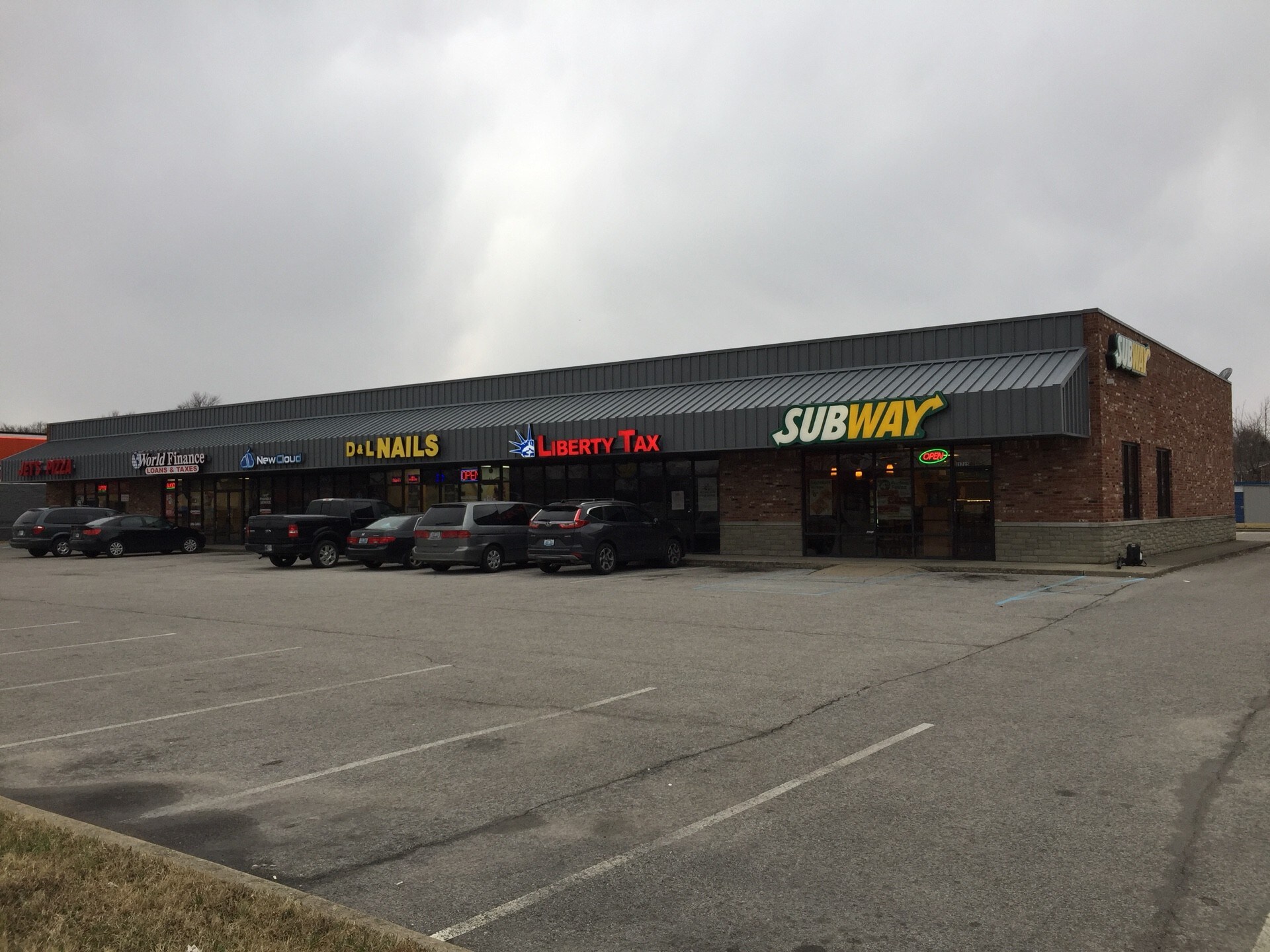 1725 E 10th St, Jeffersonville, IN for sale Building Photo- Image 1 of 1