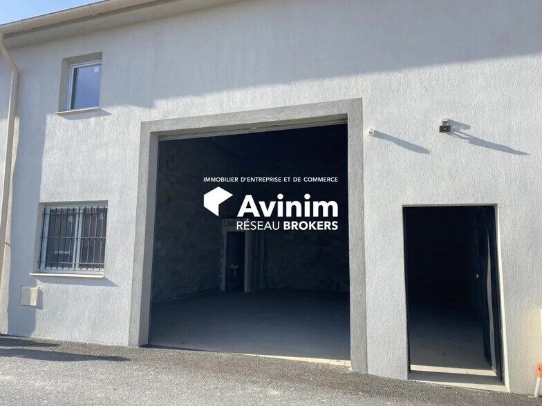 Industrial in Fayence for lease - Building Photo - Image 2 of 7