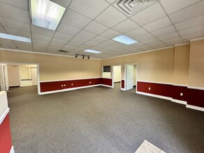 2777 Miccosukee Rd, Tallahassee, FL for lease Interior Photo- Image 2 of 7