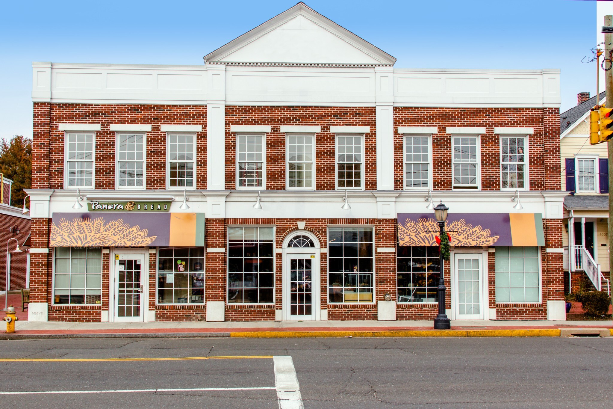 1063 Boston Post Rd, Darien, CT for sale Building Photo- Image 1 of 1