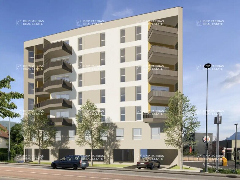 Retail in Bassens for sale - Building Photo - Image 1 of 7