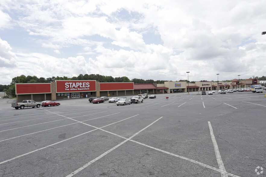 101-125 Bilo Pl, Seneca, SC for sale - Primary Photo - Image 1 of 1