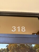 1611 N Interstate 35E, Carrollton, TX for lease Building Photo- Image 1 of 8