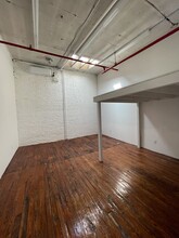 413-415 Vandervoort Ave, Brooklyn, NY for lease Interior Photo- Image 1 of 1