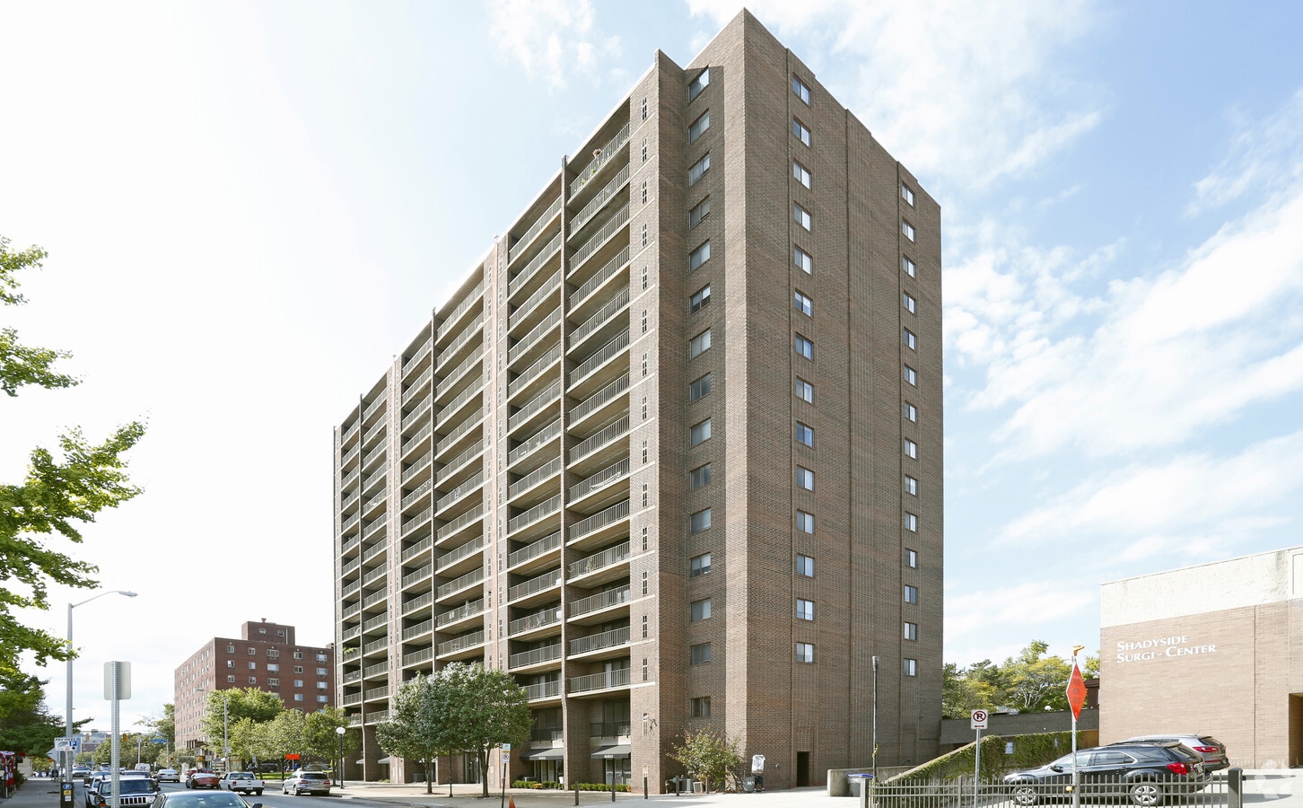 5701 Centre Ave, Pittsburgh, PA 15206 Essex House Apartments