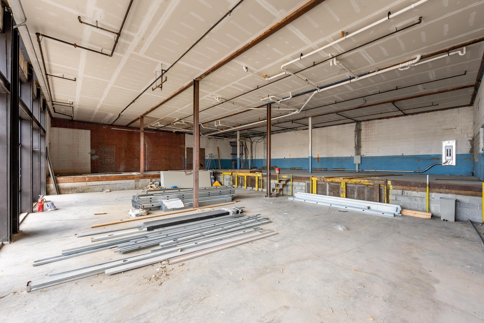 230 1st St SW, Cleveland, TN for lease Building Photo- Image 1 of 7