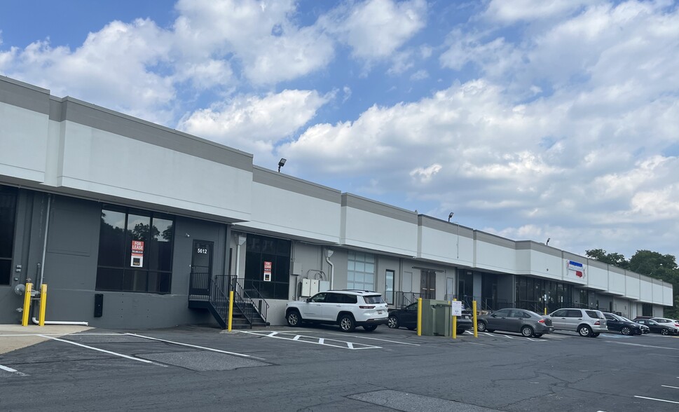 5530-5636 Randolph Rd, Rockville, MD for lease - Building Photo - Image 1 of 3