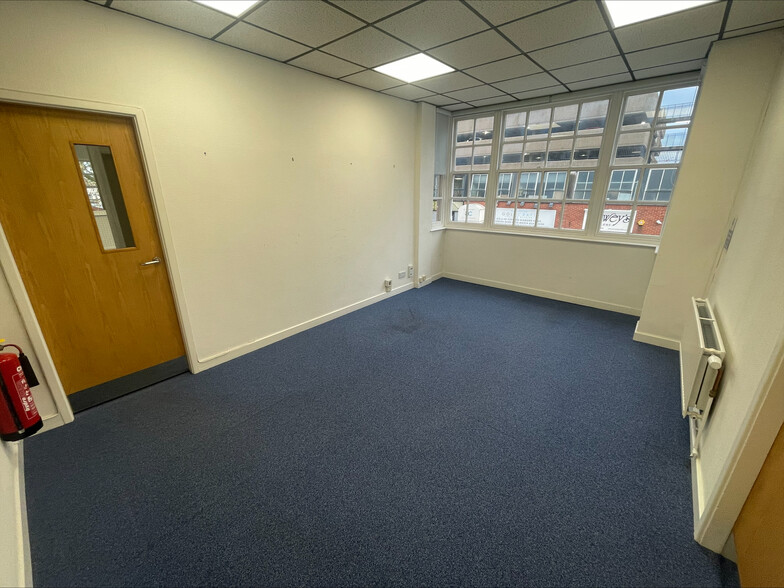 10-11 Vyse St, Birmingham for lease - Interior Photo - Image 2 of 8