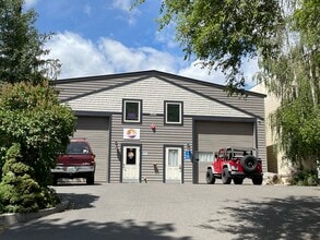1645 NE Lytle St, Bend, OR for lease Building Photo- Image 1 of 13