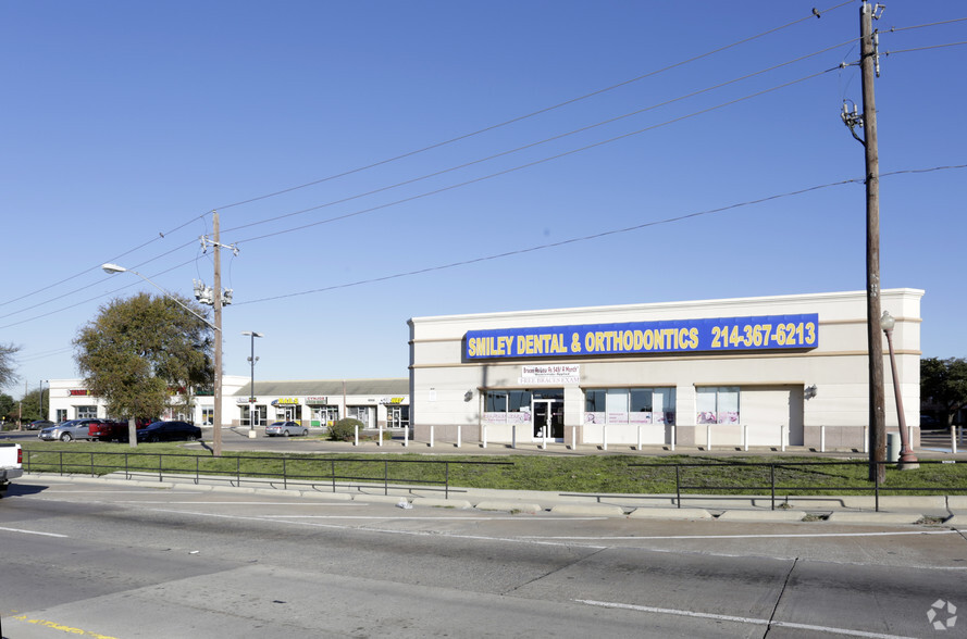 9203 Skillman St, Dallas, TX for lease - Building Photo - Image 2 of 16