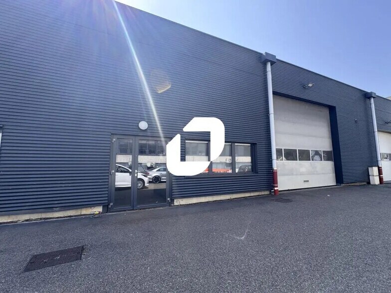 4 Rue De L'Atome, Bischheim for sale - Building Photo - Image 3 of 6