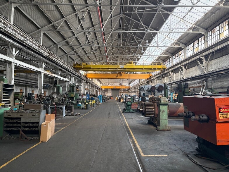 1000 Sweitzer Ave, Akron, OH for sale - Building Photo - Image 2 of 15