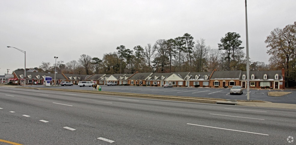 485 S Independence Blvd, Virginia Beach, VA for lease - Primary Photo - Image 1 of 7