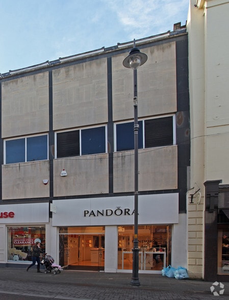 206 High St, Cheltenham for sale - Building Photo - Image 2 of 9