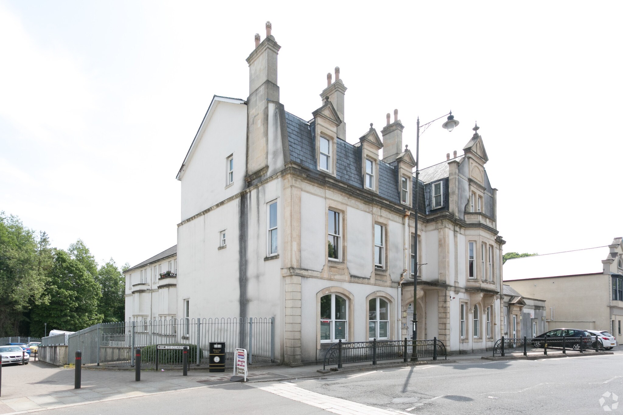 Clarence St, Pontypool for sale Primary Photo- Image 1 of 1
