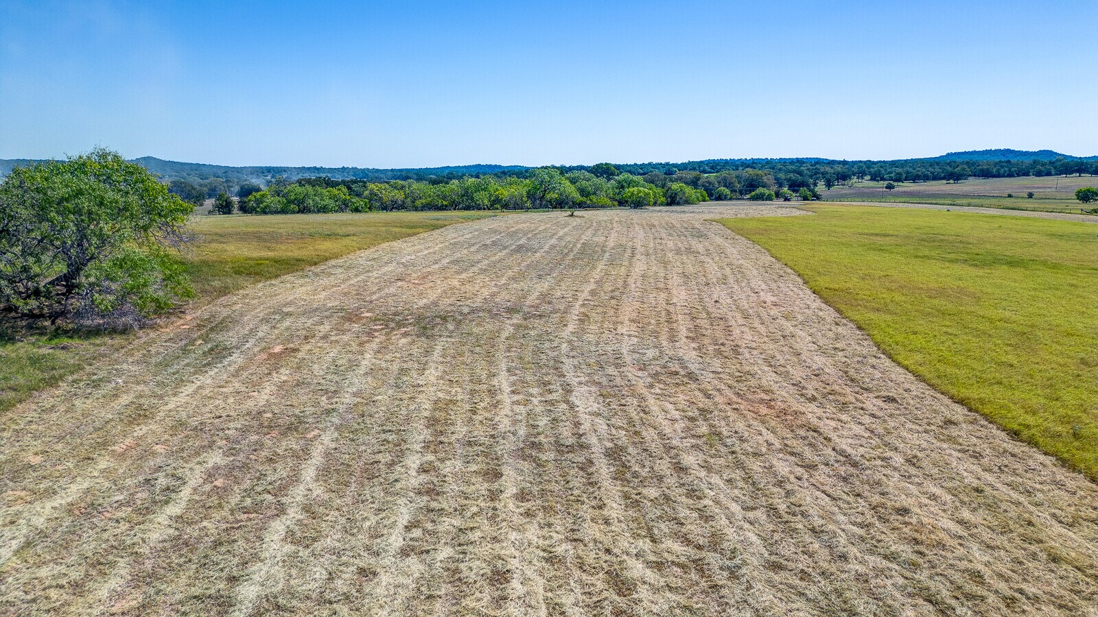 269 Hall Rd, Luling, TX 78648