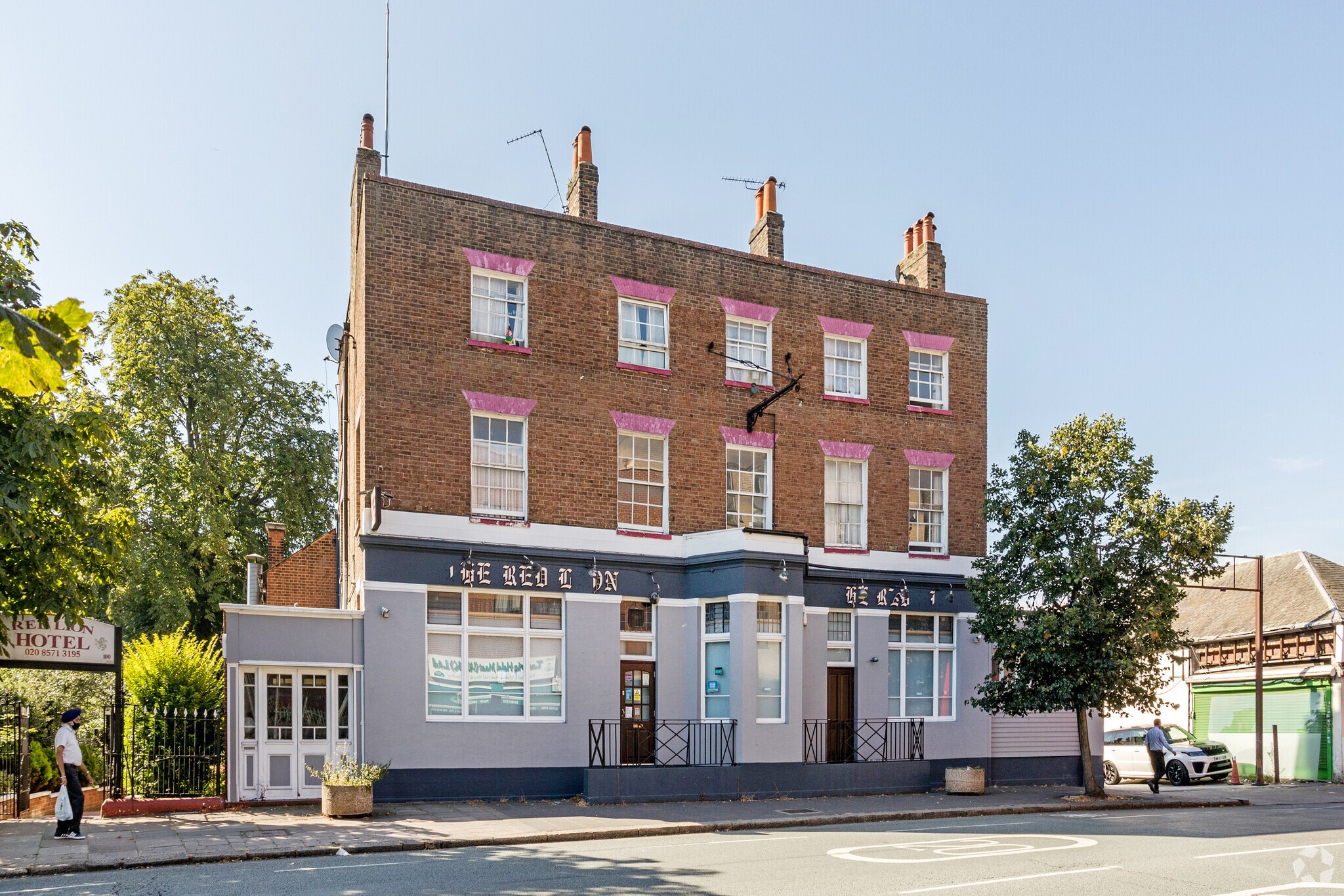 94-100 High St, Southall for sale Primary Photo- Image 1 of 1