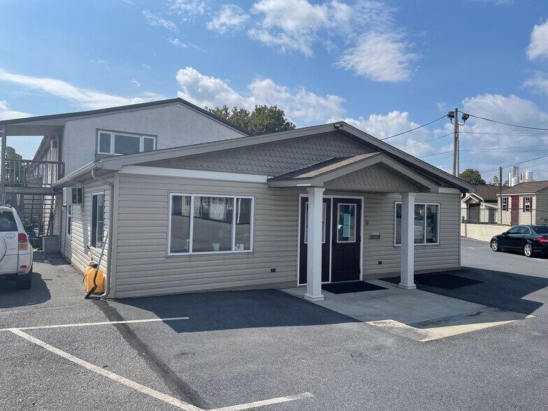 200 E Bellevue Ave, Reading, PA 19605