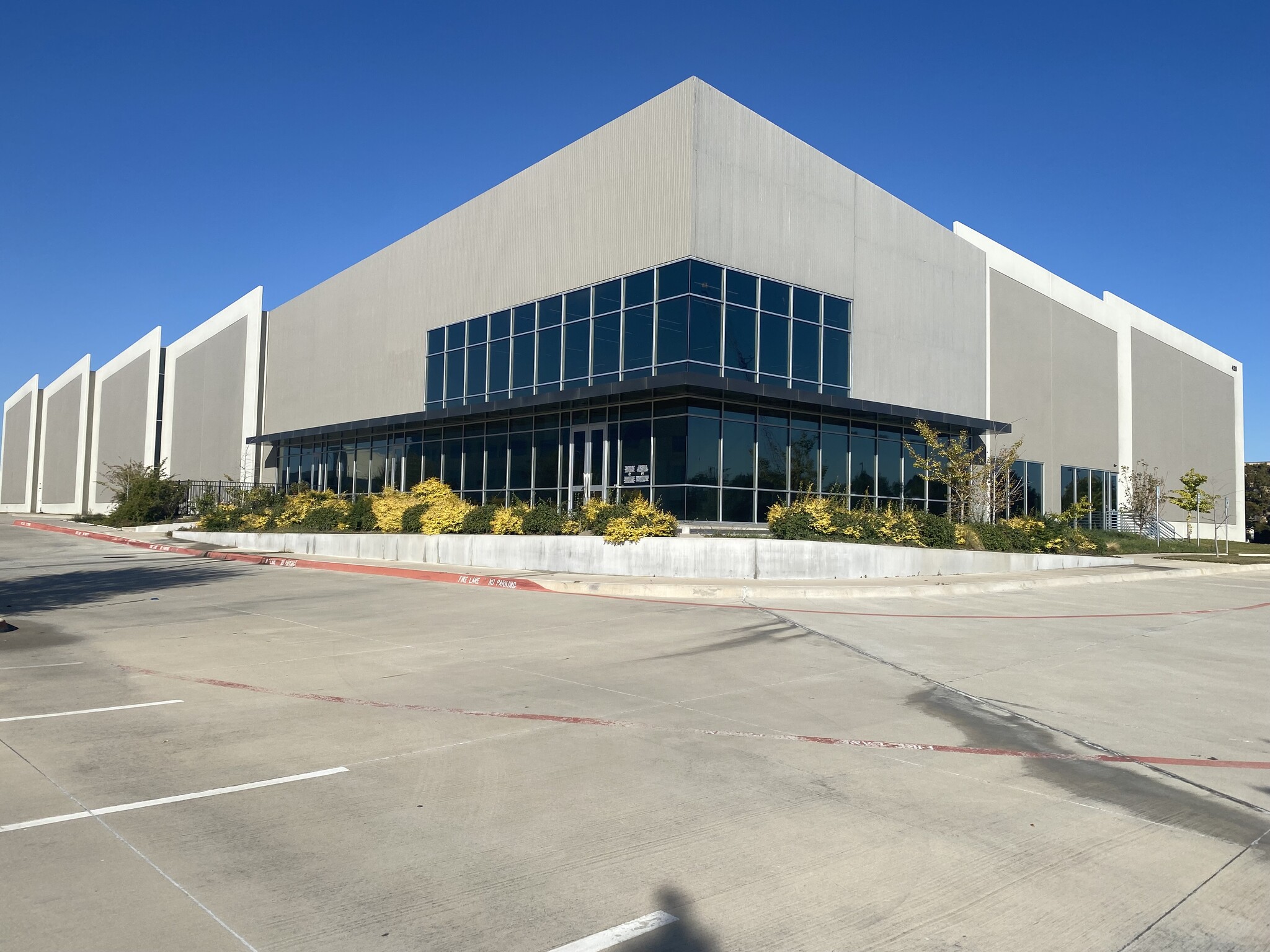 420 Century Pky, Allen, TX for lease Building Photo- Image 1 of 6