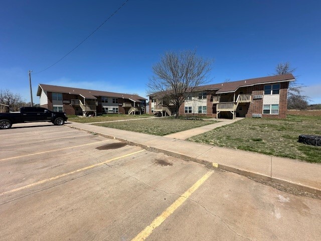 600 Curry Ln, Medicine Lodge, KS for sale Primary Photo- Image 1 of 1