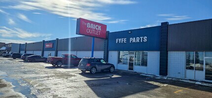 920 Park St, Regina, SK for lease Building Photo- Image 2 of 5