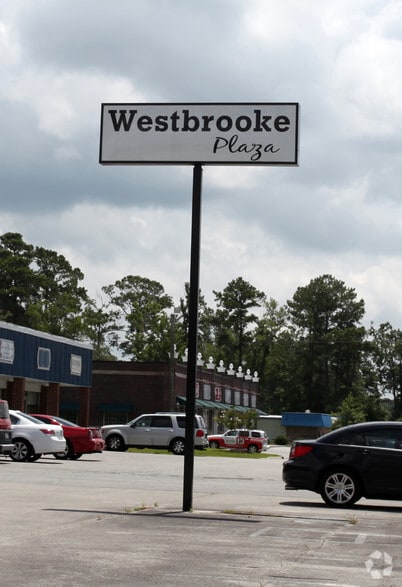 314 US 70 Hwy W, Havelock, NC for sale - Building Photo - Image 2 of 3