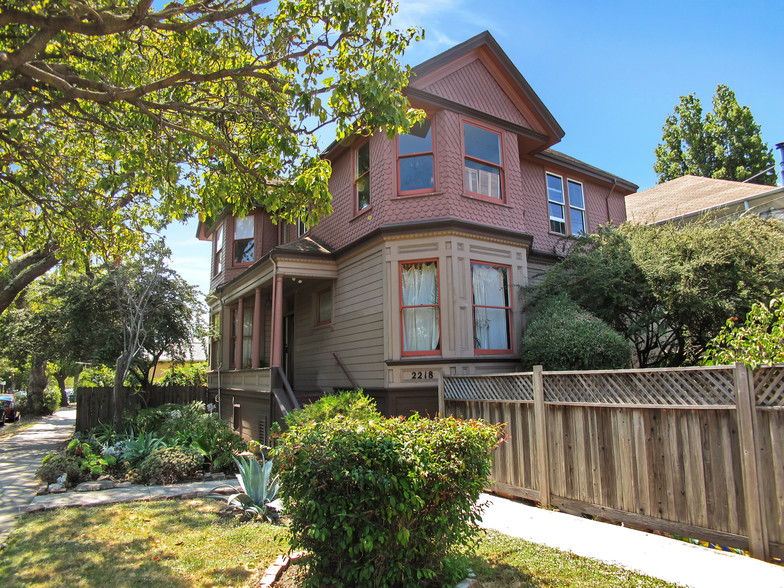 2218 Ashby Ave, Berkeley, CA for sale - Building Photo - Image 1 of 1