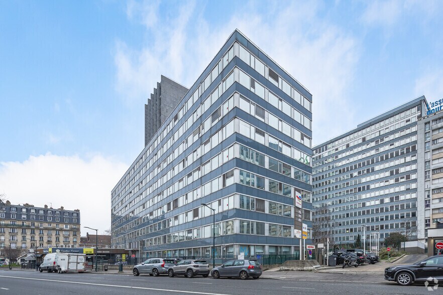 16 Boulevard Du Général Leclerc, Clichy for sale - Building Photo - Image 2 of 18