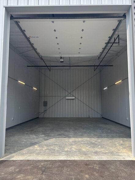 605 Julian Rd, Ringgold, GA for sale - Building Photo - Image 2 of 7