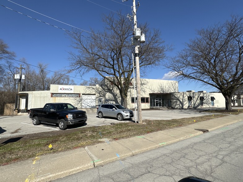 1034 E New York St, Indianapolis, IN for sale - Building Photo - Image 1 of 1